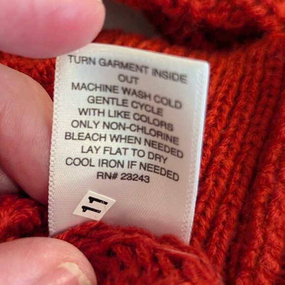 Cozy Chunky Knit - Open Shoulder Turtleneck Sweater XL NWT (New York & Company) - Picture 6 of 10